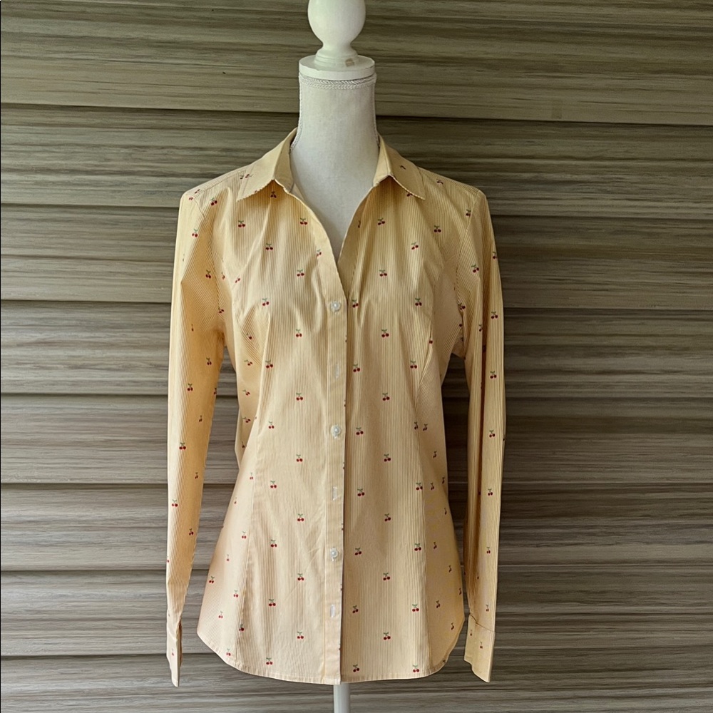 Express Ultimate Essential Shirt Original Fit - Yellow Strip w/Cherries